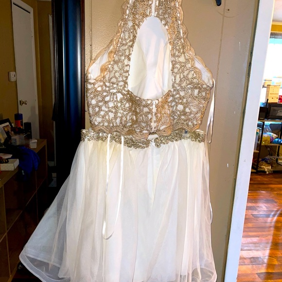 Prom Dress - Picture 2 of 2